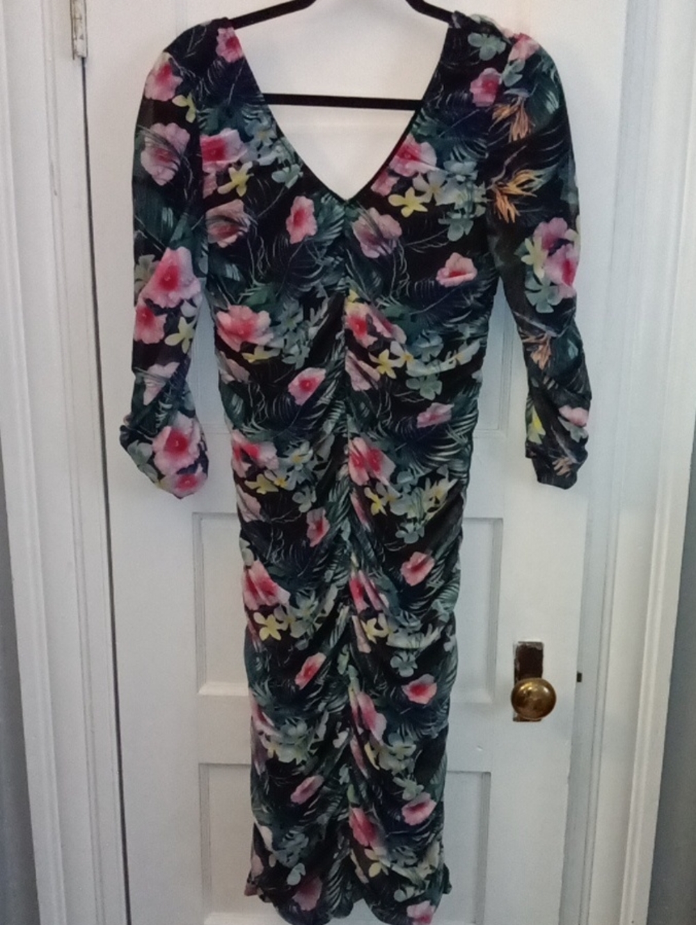 Ashro Black Floral Ruched V-Neck
